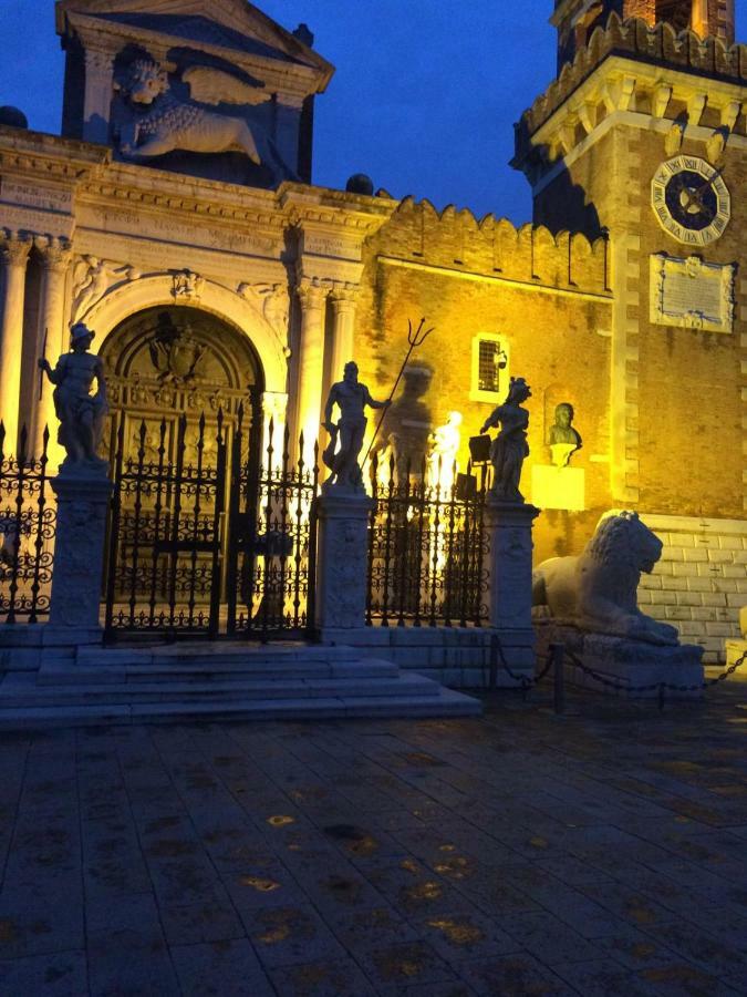 Gioiello Di Venezia, Suite Calle Del Forno Exterior foto